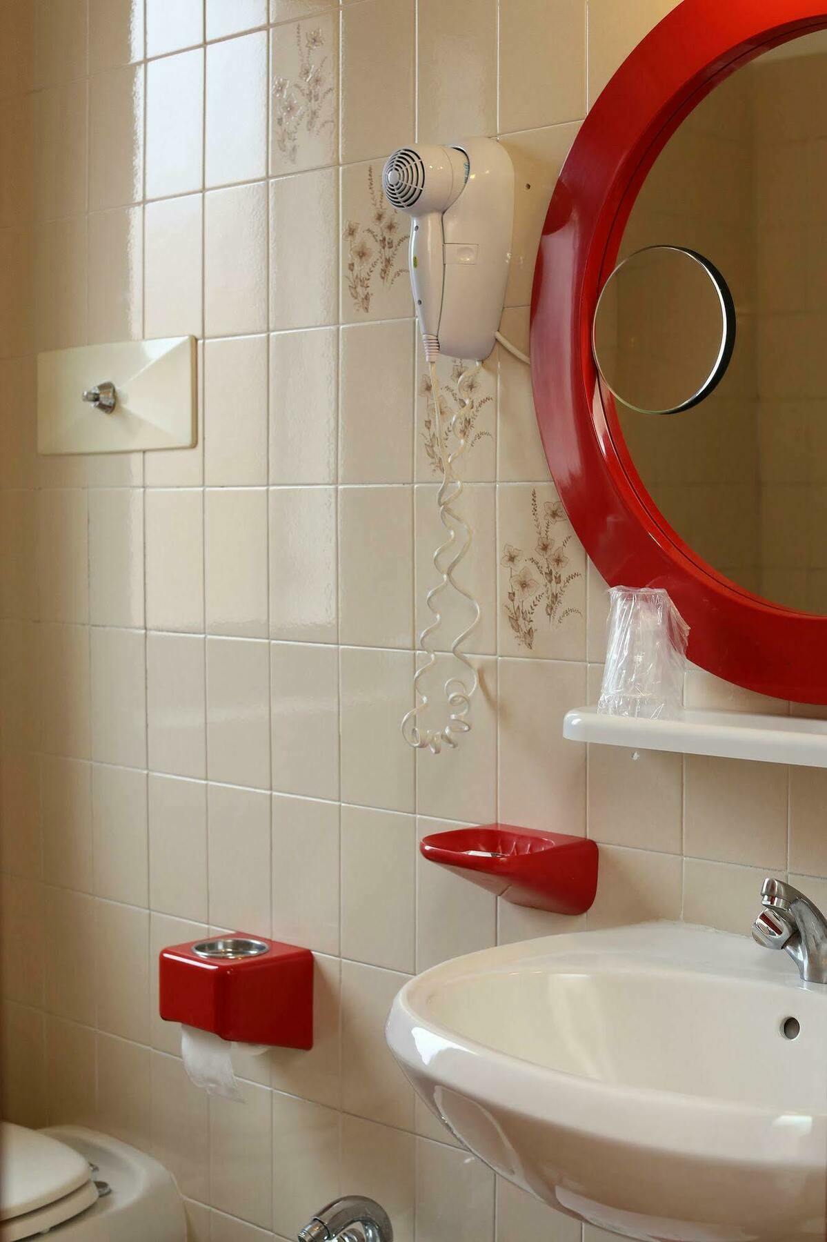Hotel Santa Maria - Bardolino Town Center Extérieur photo